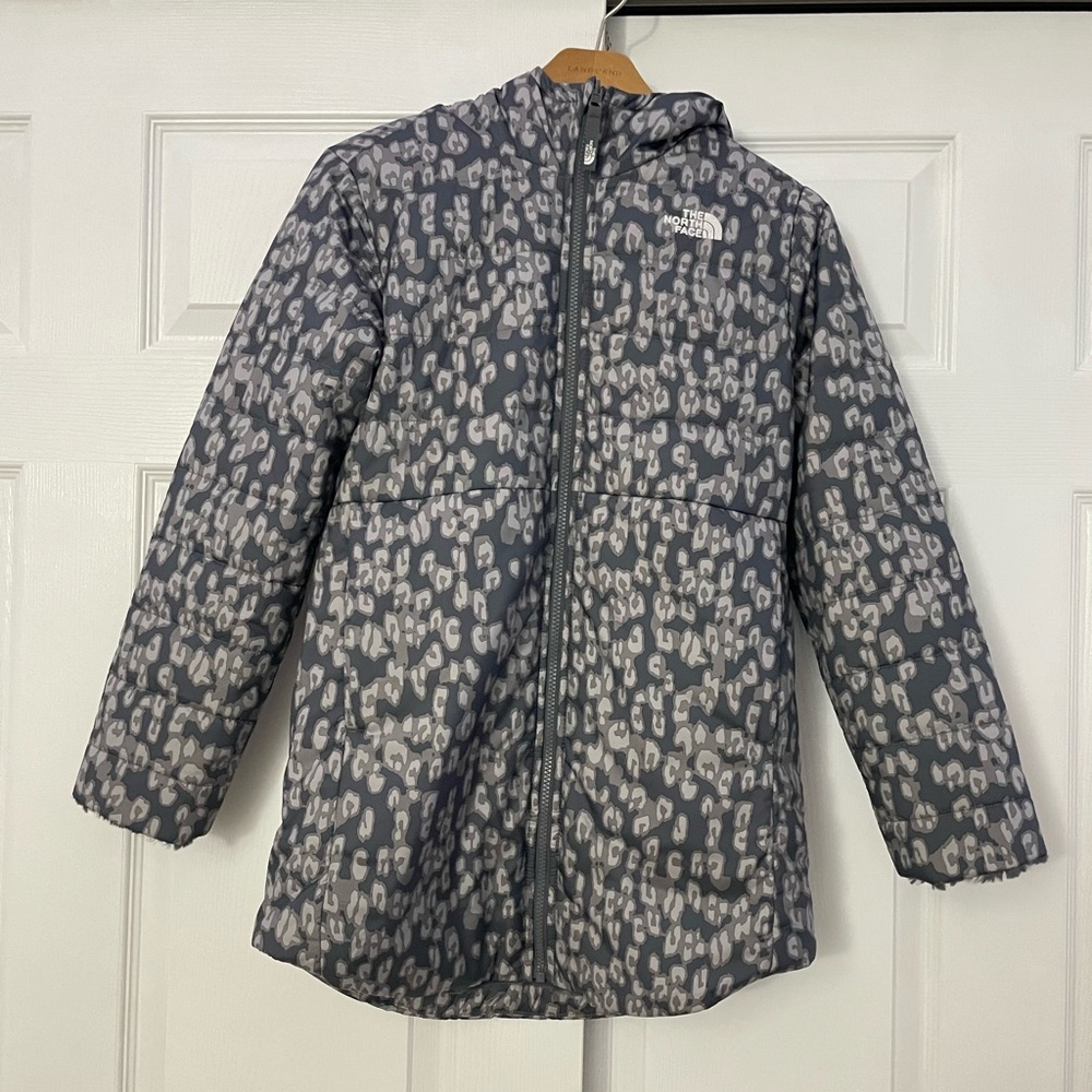 THE NORTH FACE Girls' Printed Reversible Mossbud Swirl Insulated Parka